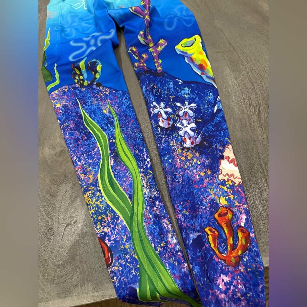 Waterlust “SpongeBob” leggings - Picture 2 of 9